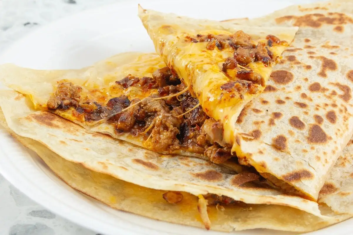 Cómo hacer quesadillas de pastor paso a paso