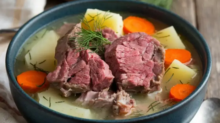 Cómo hacer un caldo de cordero lleno de sabor