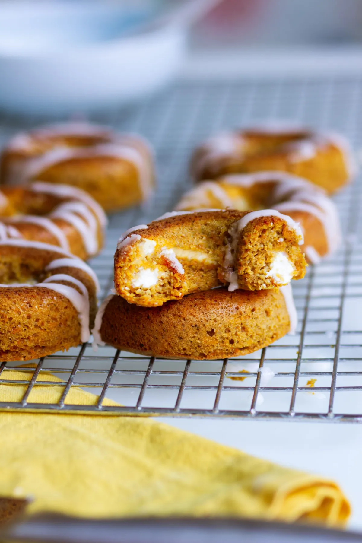 Donuts de zanahoria sin gluten saludables (sin lactosa y sin PLV)