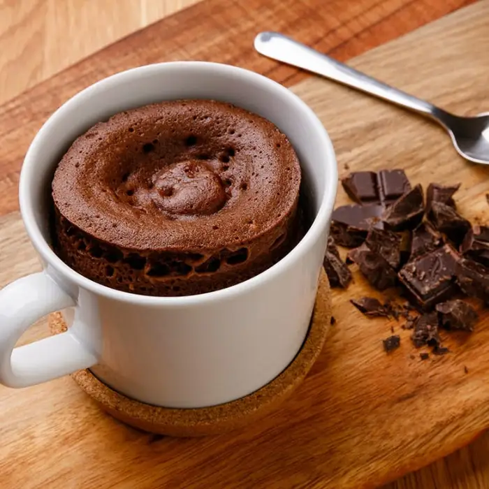 Mug cake de chocolate (brownie en taza al minuto)