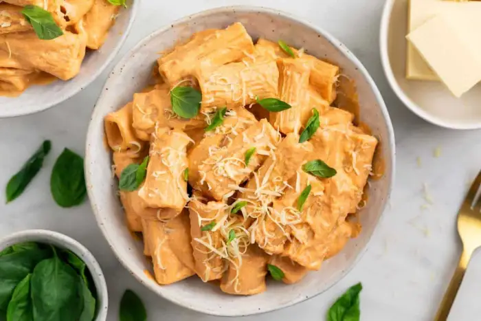 Pasta cremosa con tofu