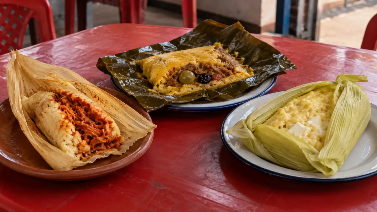 Qué diferencia a los tamales de las hallacas y las humitas