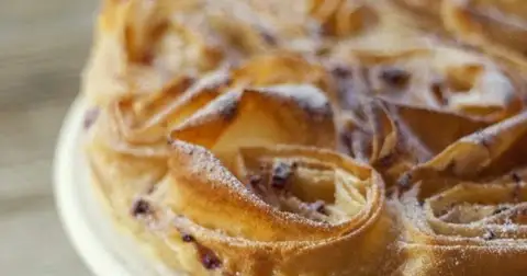 Tarta crujiente (ruffle milk pie)