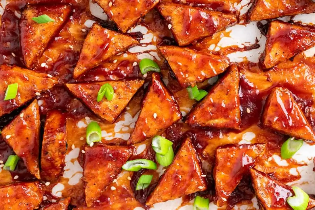 Tofu con salsa barbacoa