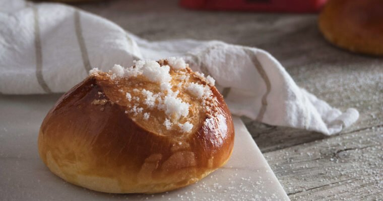 Bollos suizos con MAMBO