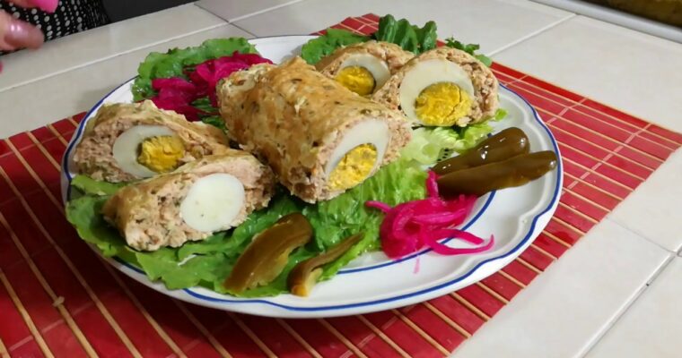 Brazo de pechuga relleno de carne con olla GM