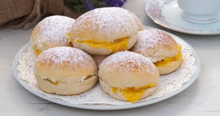 Carmelita con crema al agua con olla GM