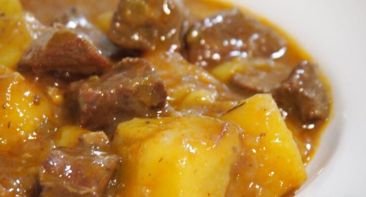 Guiso de solomillo con patatas con MAMBO