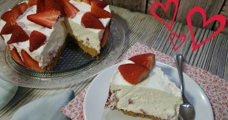 Tarta mousse de mascarpone y fresas con MAMBO