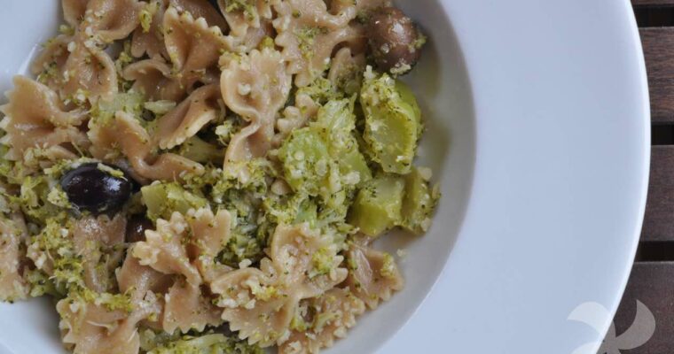 receta de Pasta con brócoli y anchoas con thermomix