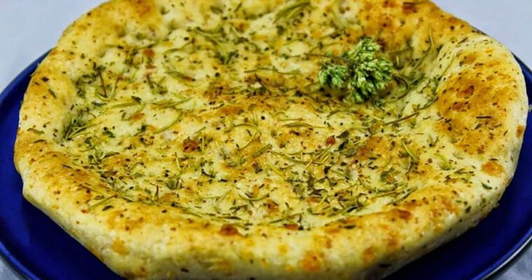 Focaccia de jamón y queso con olla GM