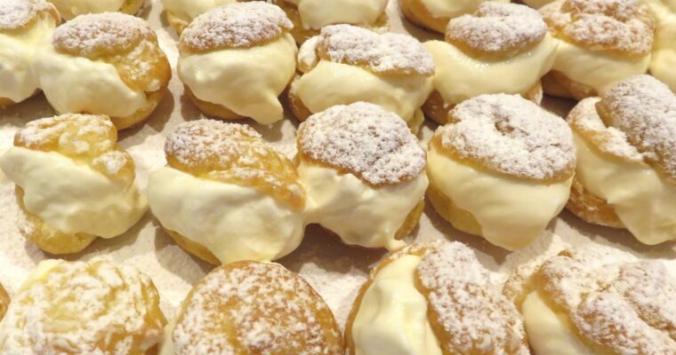 Lionesas o Bocaditos de Nata con monsieur cuisine