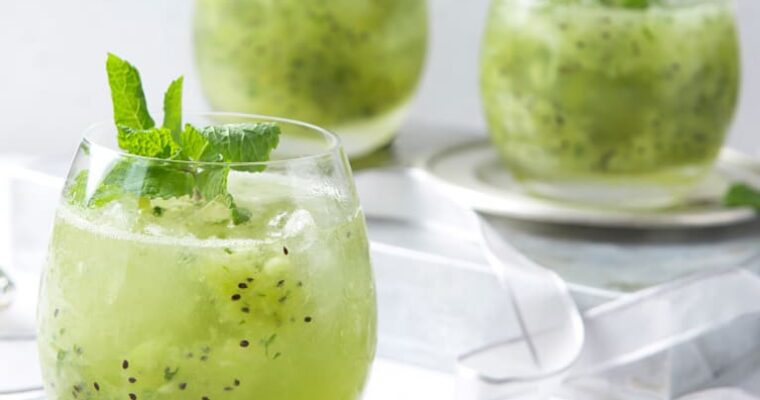 Mojito de kiwi (Con o sin alcohol) con MAMBO