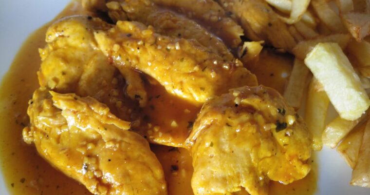 Pechugas al ajo-limón con olla GM