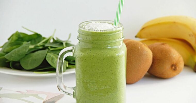 receta de Smoothie de frutas y espinacas con té matcha con thermomix