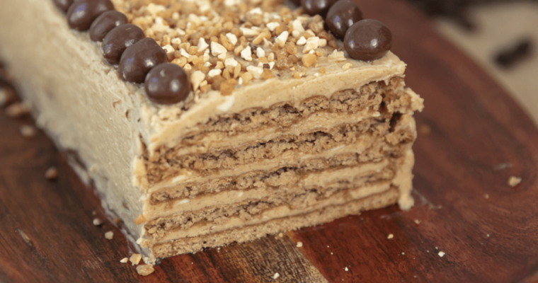 Tarta de galletas y crema de mantequilla con MAMBO