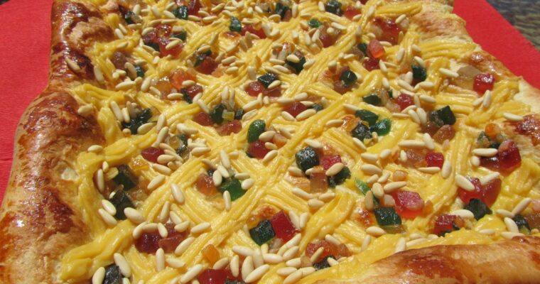 Coca de San Juan con olla GM