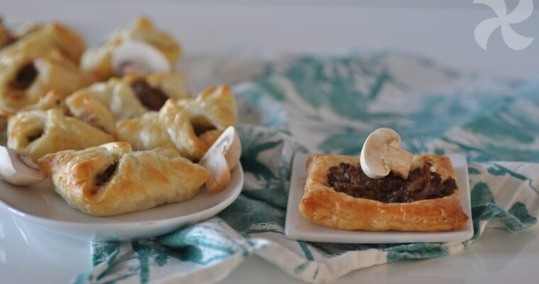 receta de Champiñones con jamón cocido en hojaldre con thermomix