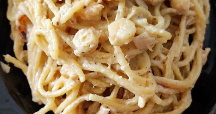 Pasta fresca con calabacín y panceta con olla GM