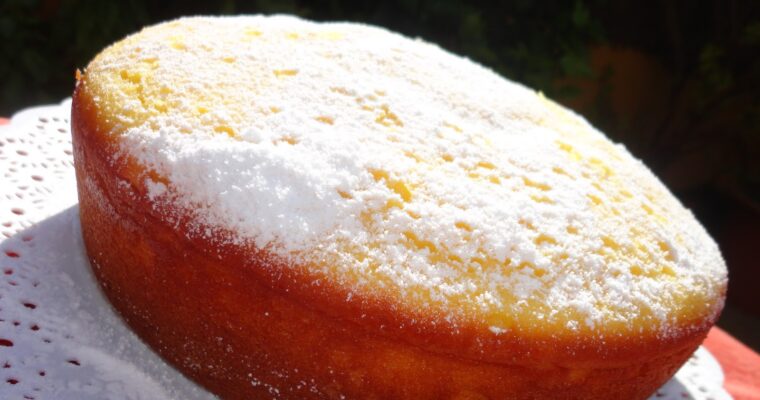 Delicioso y esponjoso: Aprende a hacer un bizcocho de claras a la naranja con thermomix