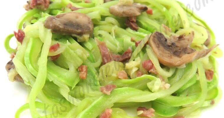 Espaguetis de Calabacín salteados con Champiñones y Jamón con monsieur cuisine