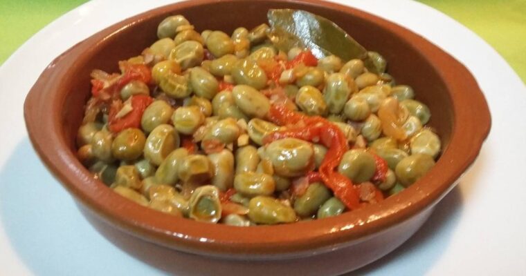 Delicious Spanish Recipe: Habas con Pimentón de la Vera Made with Thermomix