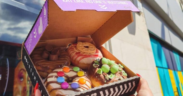 Deliciously Decadent: Indulge in the Perfect Apple Buñuelos with monsieur cuisine