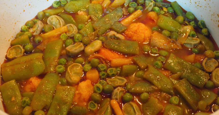 Menestra con pollo con olla GM