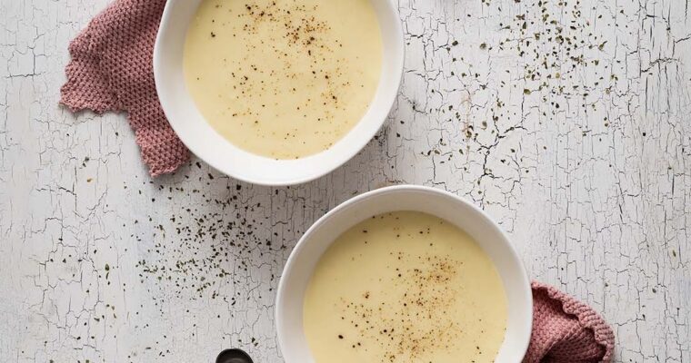 Deliciosa receta de Vichyssoise de espárragos blancos: ¡prepárala fácilmente con tu Thermomix!