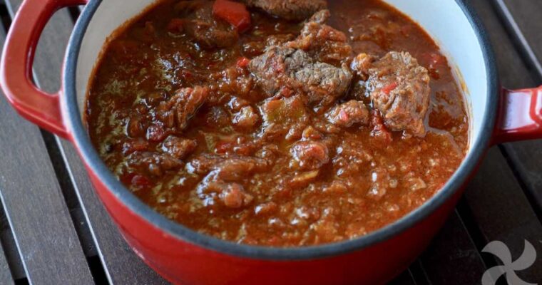 Delicioso y fácil: Receta de carne guisada con pimientos con Thermomix