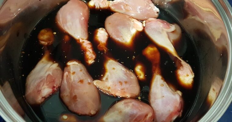 Jamoncitos de pollo teriyaki con olla GM