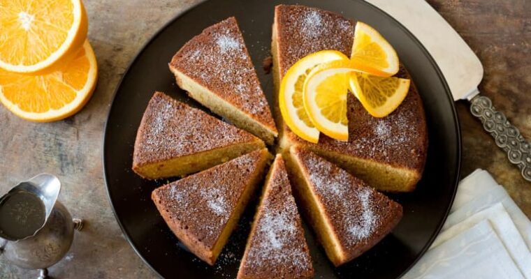 Delicious Anise-Flavored Water Cake Recipe with Thermomix