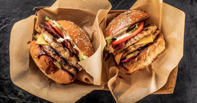 Revolutionize Your Burger Experience with MAMBO’s Chicken and Veggie Hamburguesas