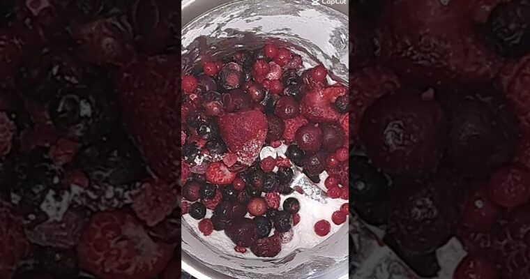 Limonada de frutos rojos con MAMBO