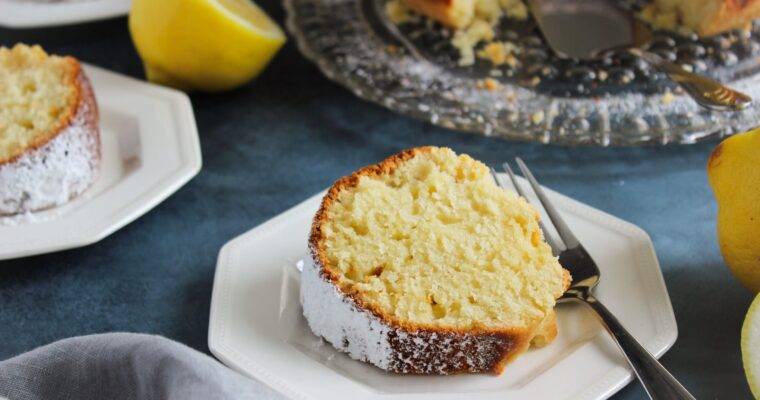 Delightfully Tangy and Creamy: Thermomix Recipe for Lemon and Greek Yogurt Dessert