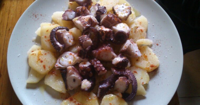 Experience a Taste of Spain with Berberechos a la Plancha con Olla GM