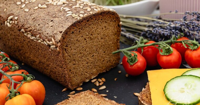 MAMBO’s Spelt Flour and Seed Bread: A Delicious and Nutritious Alternative to Regular Sliced Bread