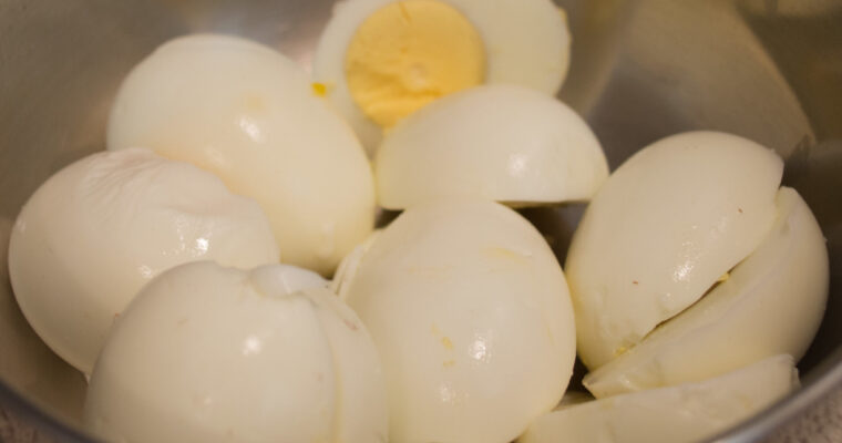 Quick and Easy Hard-Boiled Eggs: Olla GM to the Rescue