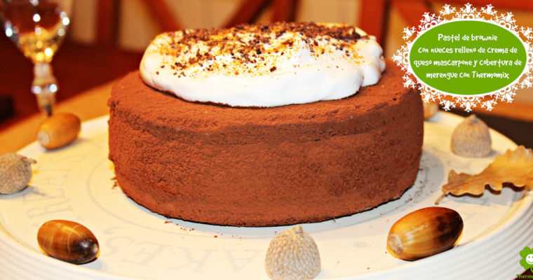Deliciosa receta de tarta brownie con crema de queso hecha en Thermomix
