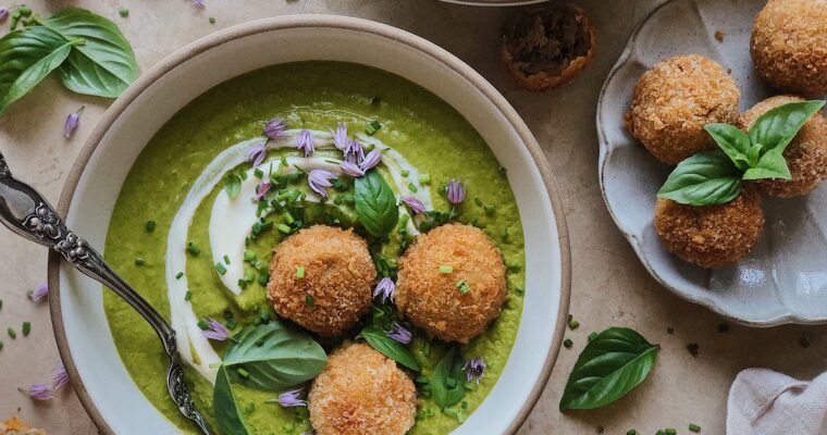 Delight Your Taste Buds with this Beet and Walnut Pate Recipe Made in the Thermomix