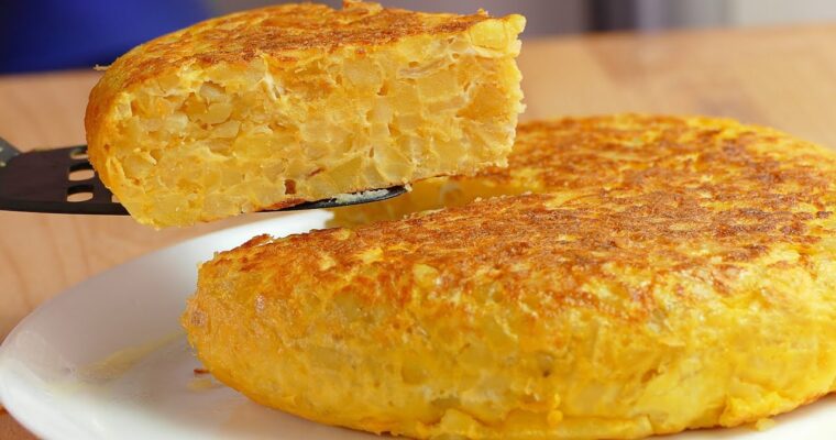 Easy and Delicious: How to Make Tortilla de Patata con Cebolla with Monsieur Cuisine
