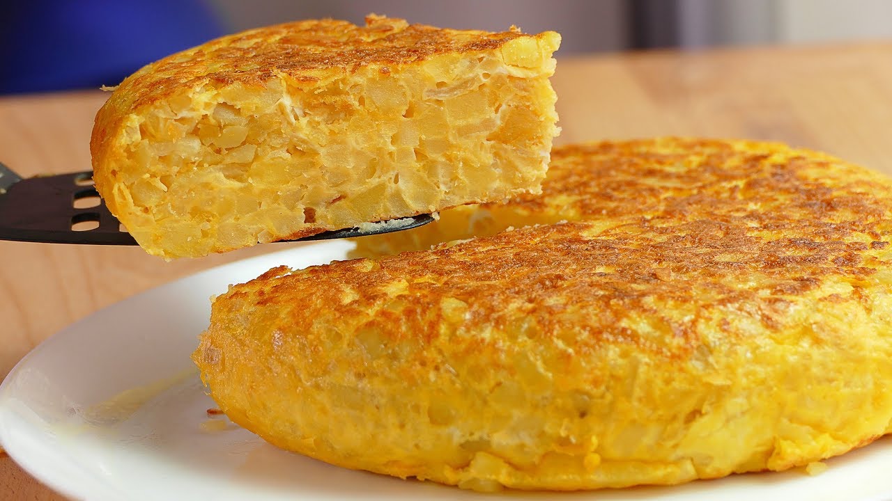 Easy and Delicious: How to Make Tortilla de Patata con Cebolla with Monsieur Cuisine