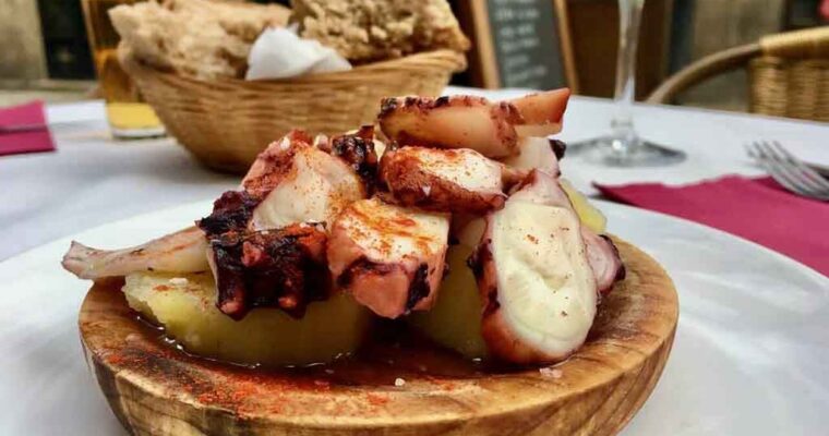 Savor the Mediterranean flavors with Pulpo con Patatas made easy with monsieur cuisine