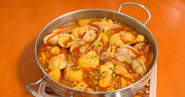 Discover the Perfect Recipe for CALDERETA DE RAPE Y LANGOSTINOS con olla GM