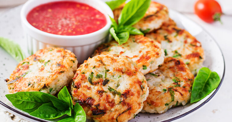 Get your taste buds dancing with homemade tomato salsa con mambo