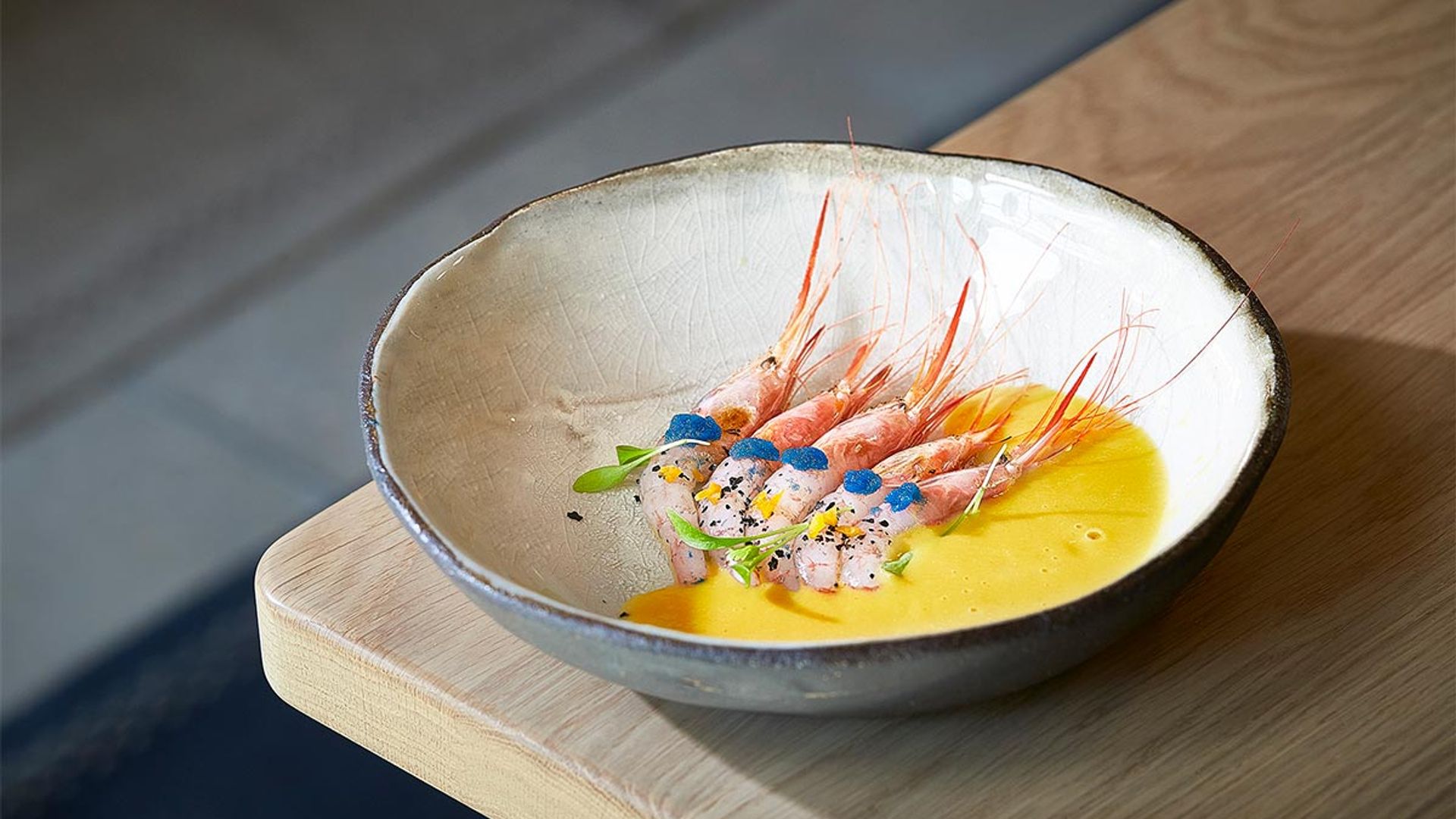 Indulge in the Ultimate Gourmet Experience with Alcachofas Baby Rellenas de Setas y Foie