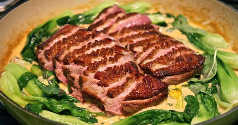 Delight Your Taste Buds with this Savory Ragú de Carne y Guisantes Recipe