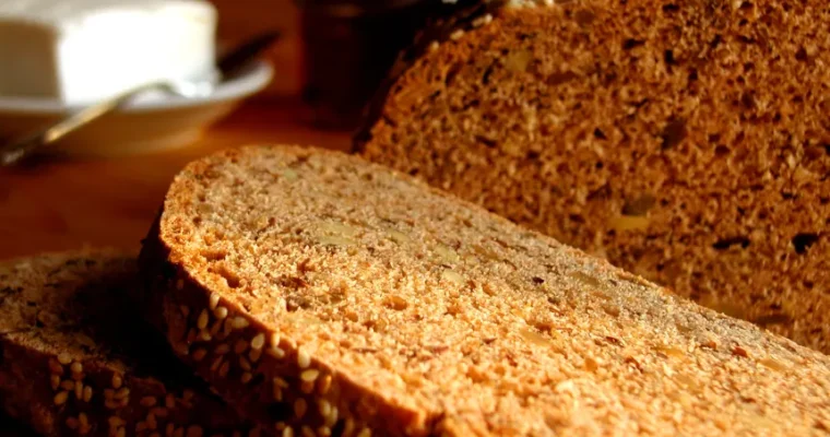 MAMBO’s Spelt Flour and Seed Bread: The Perfect Balance of Health and Taste