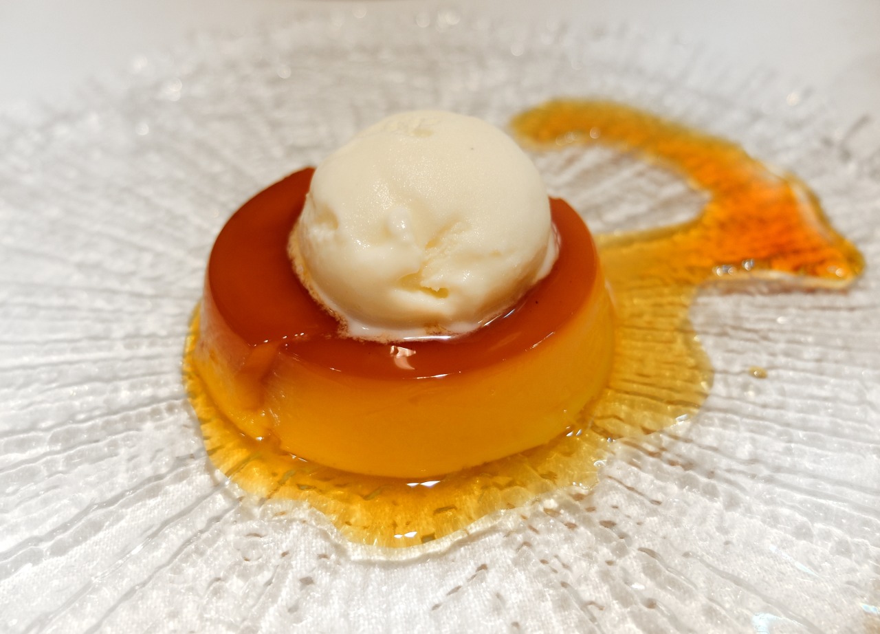 Master the Art of Spanish Cuisine: Guisado de Cerdo con Alcachofas with Monsieur Cuisine
