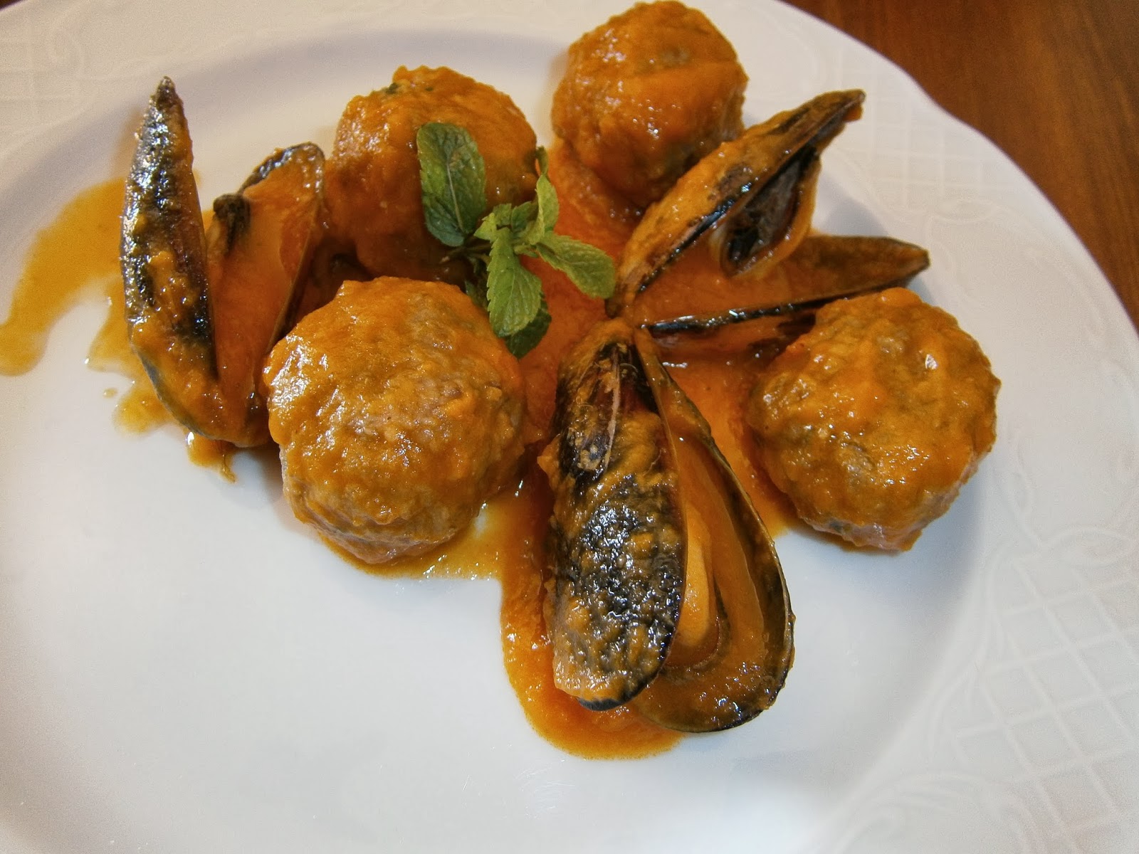 Cook Like a Pro: CALDERETA DE RAPE Y LANGOSTINOS con olla GM Recipe Revealed